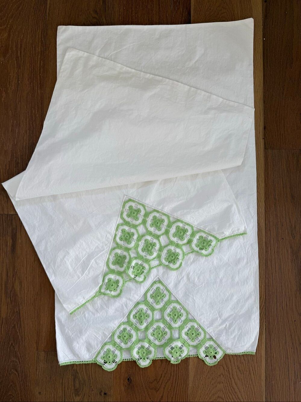 2 Vintage Queen Size Pillowcases Green Crochet Lace Detail 34” x 20”